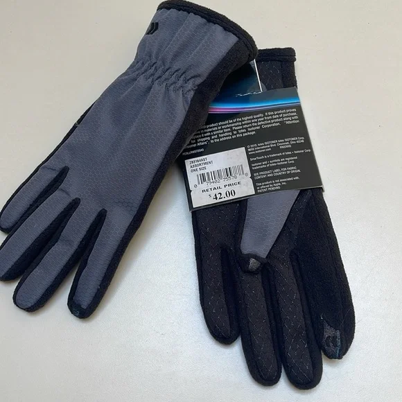 🆕 ISOTONER SmartTouch Women’s Black and Gray Gloves - Picture 3 of 4